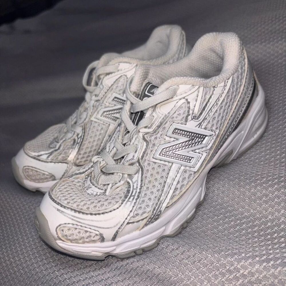 New Balance 740 slip on sneakers Toddler size 11 white and silver